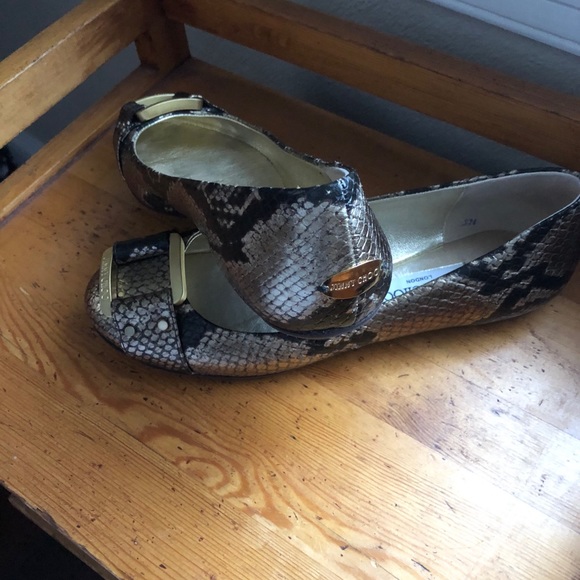 Jimmy Choo snakeskin Flats - Picture 2 of 3